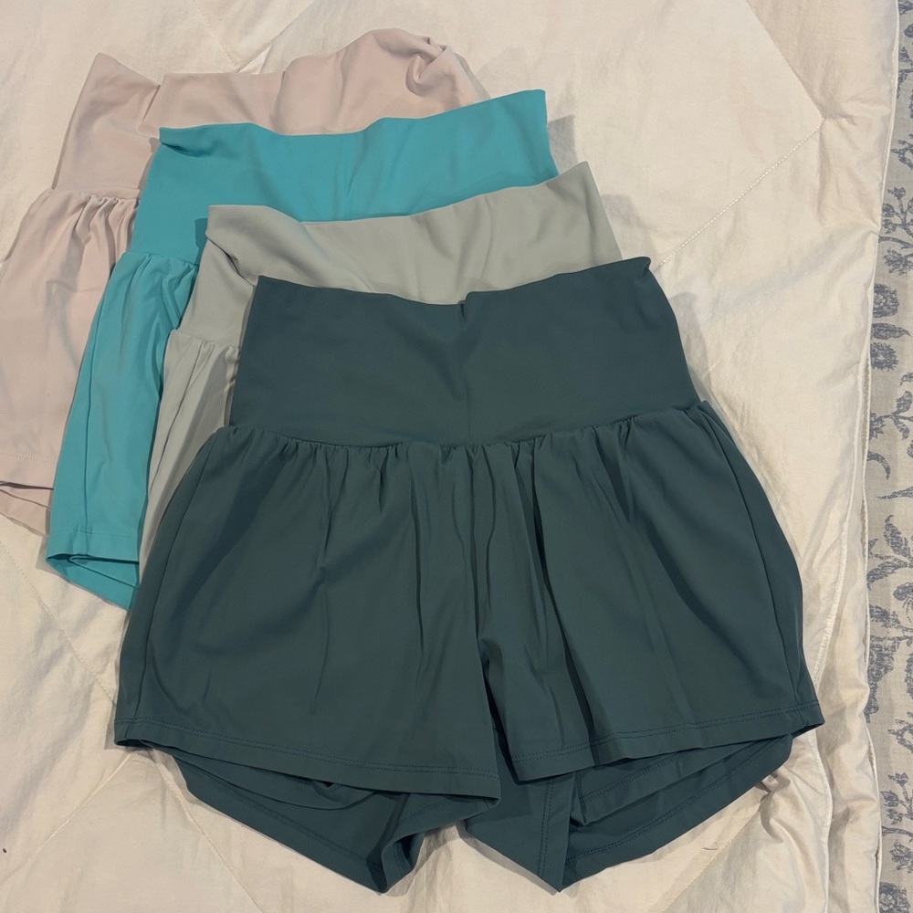 HALARA Women’s Athletic Skort Shorts – light pink, Teal, sage green, pine size S
